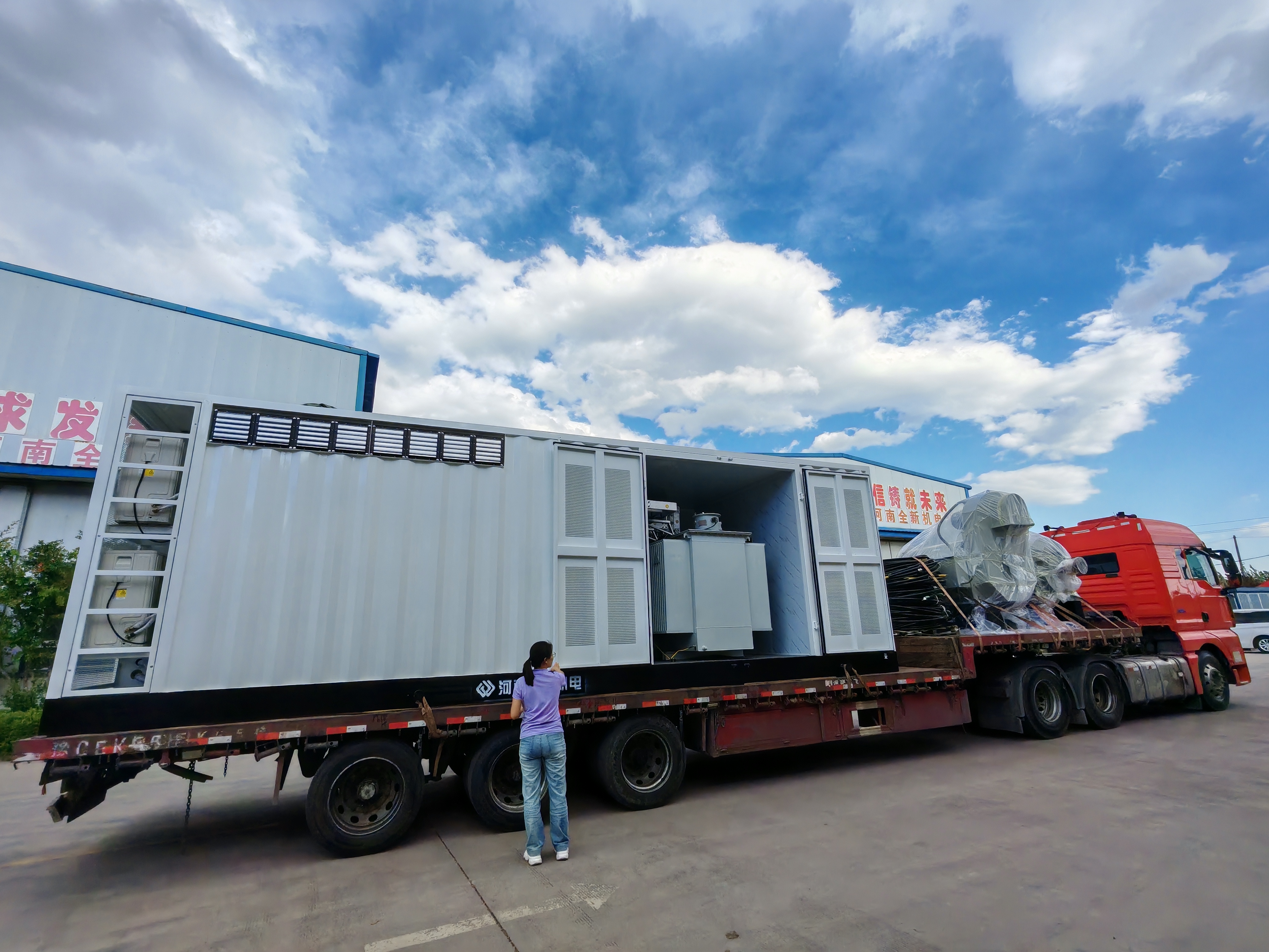 3150kva箱變配2台1200kw/660v正壓防爆（bào）電機發貨新疆